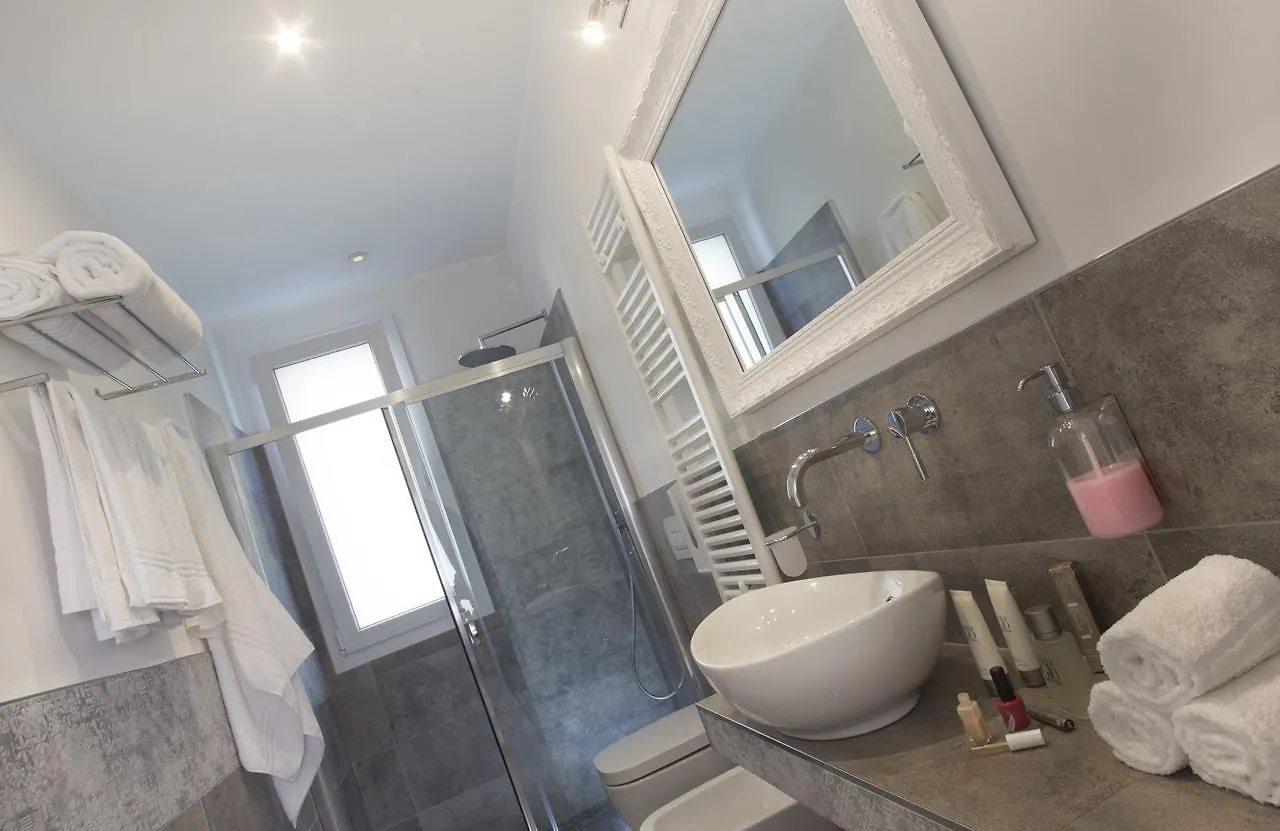 White Suite & Apartments Bellaria-Igea Marina Italien