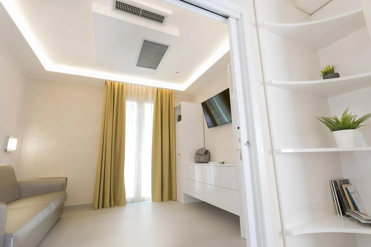 *** Lejlighedshotel White Suite & Apartments Bellaria-Igea Marina Italien