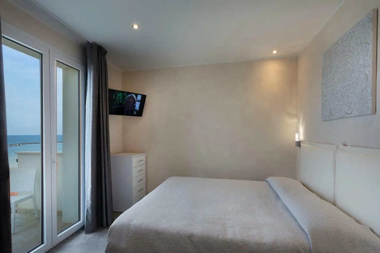 White Suite & Apartments Bellaria-Igea Marina Lejlighedshotel